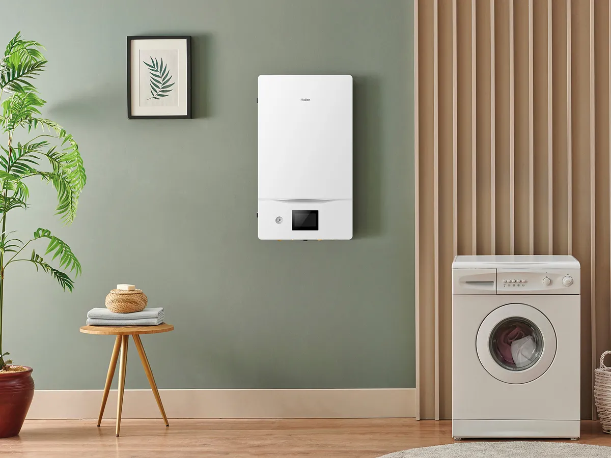 Тепловой насос воздух-вода сплит-система Haier Super Aqua AW042SSCHAHU062WAMNA+HW-WA101DBT