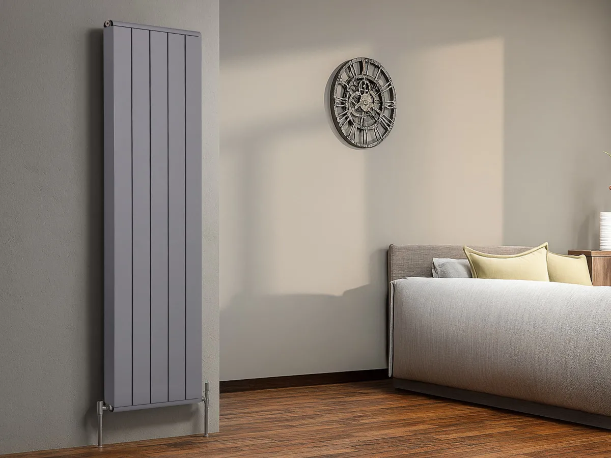 Дизайнерский радиатор LOJIMAX коллекция LOVA LINE 1600x400 мм, GRAPE