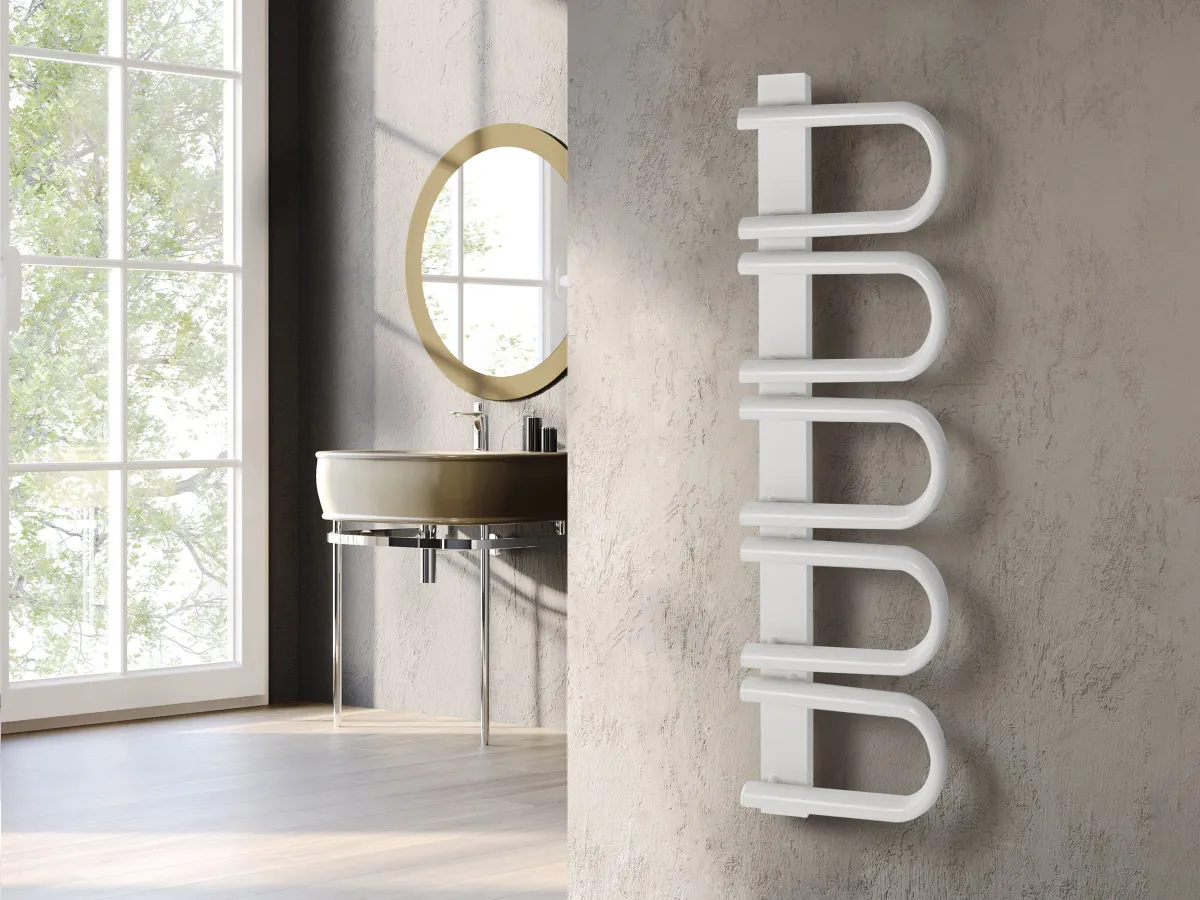 Uscător de prosoape de design LOJIMAX colecția PANA 1445x520 mm, Alb