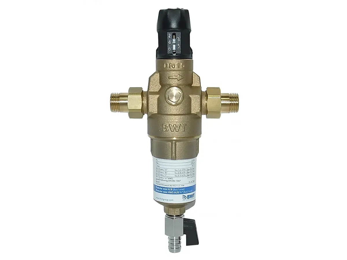 Фильтр для горячей воды с регулятором давления BWT PROTECTOR MINI HWS 1/2" HR, 100 MKM