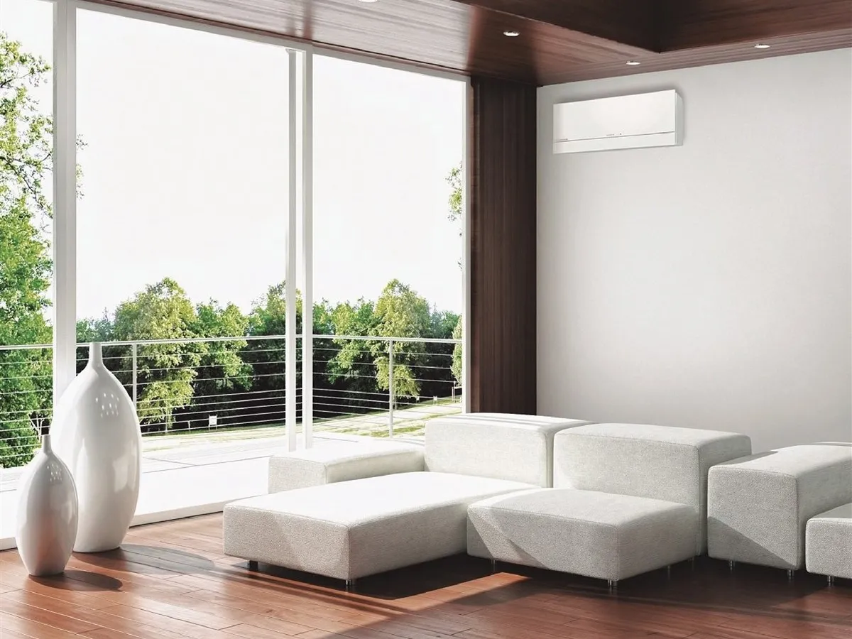 Рекуператор воздуха с системой приточно-вытяжной вентиляцией Mitsubishi Electric LOSSNAY VL-100EU5-E (расход воздуха 100 м3/ч)